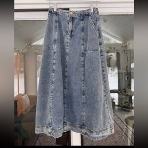 Neuflora Laurel Denim Skirt